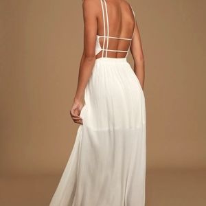 Lulus never worn maxi dress